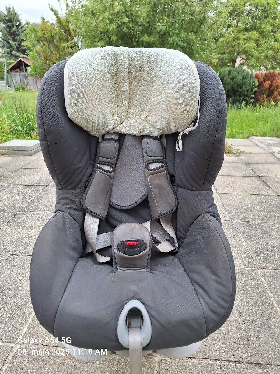 Predam autosedacku Britax - 2