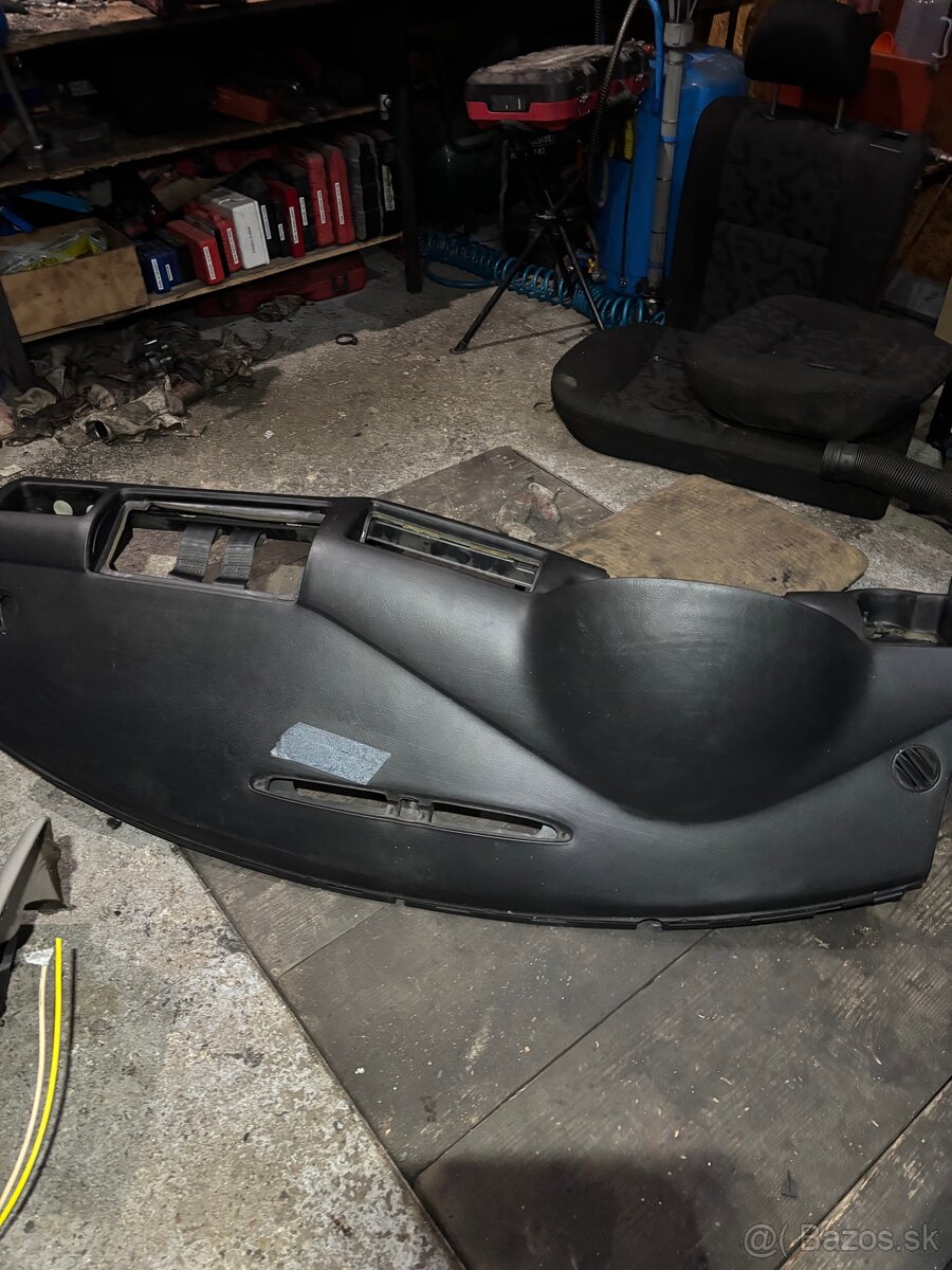 Darujem palubovku golf 4 - 2