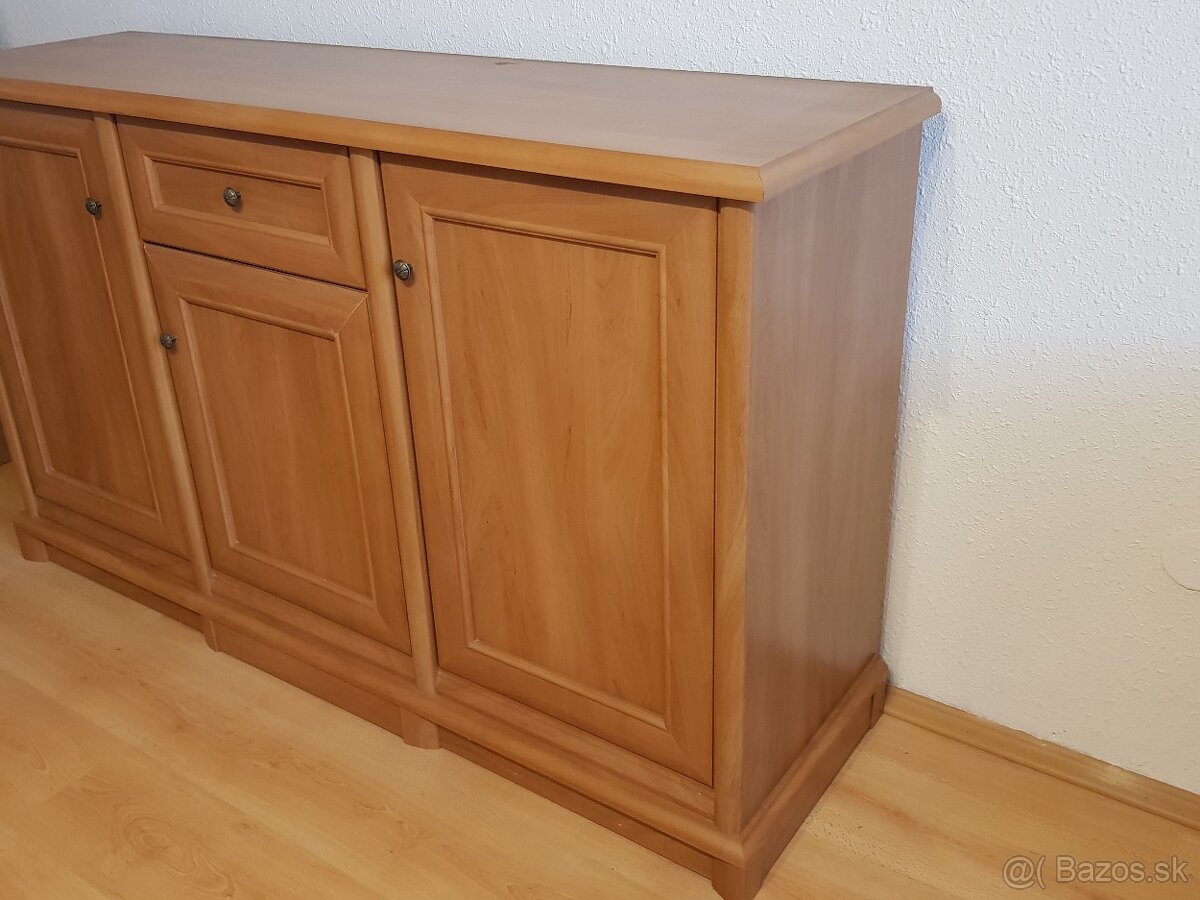 Komoda a TV stolík - 2