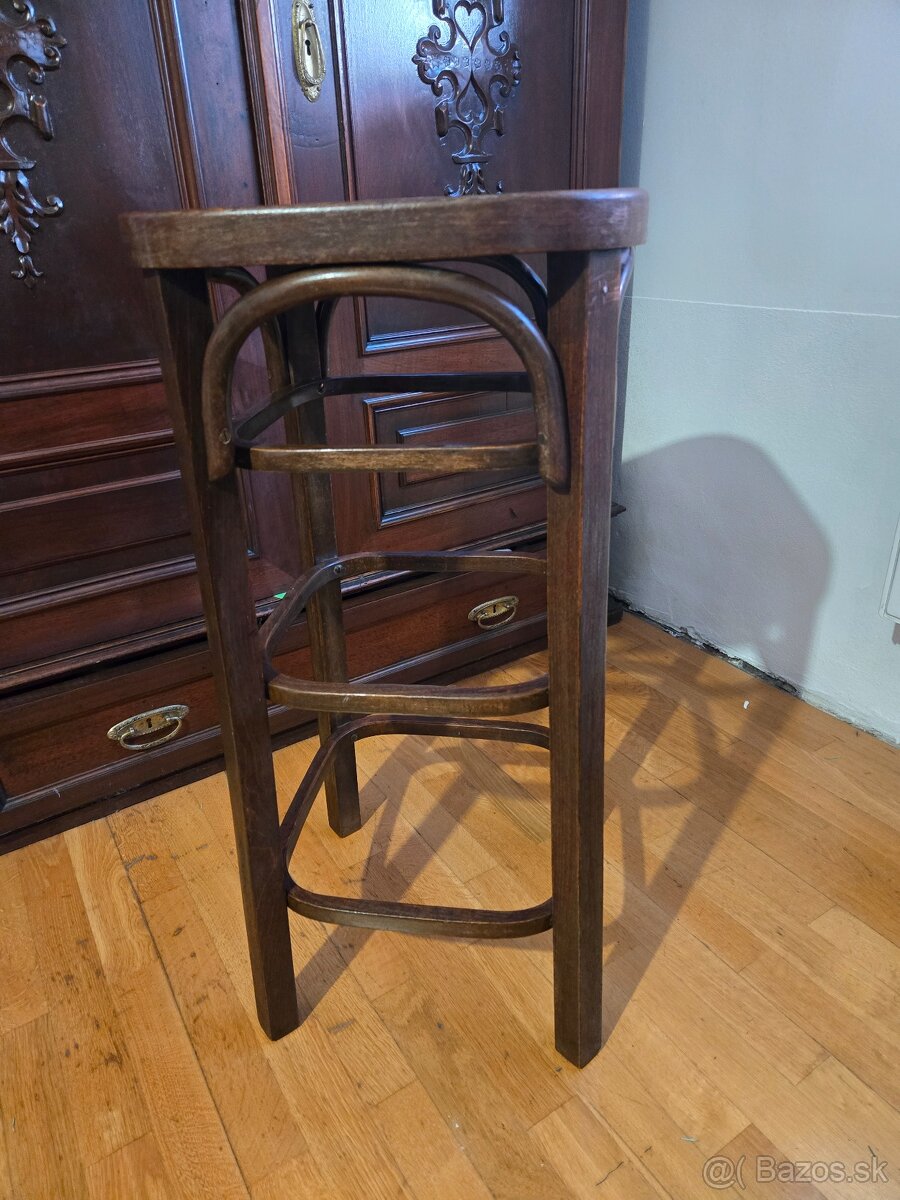 Thonet barova stolicka - 2
