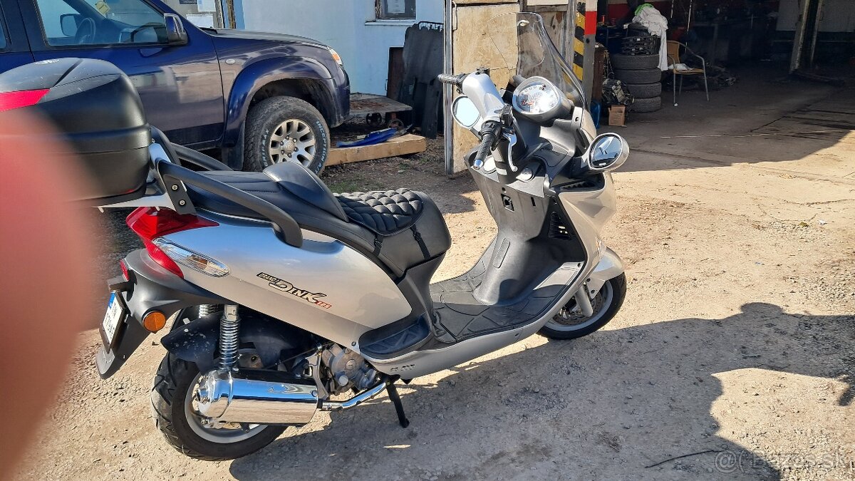 Kymco Grand Dink Max 125ccm - 2
