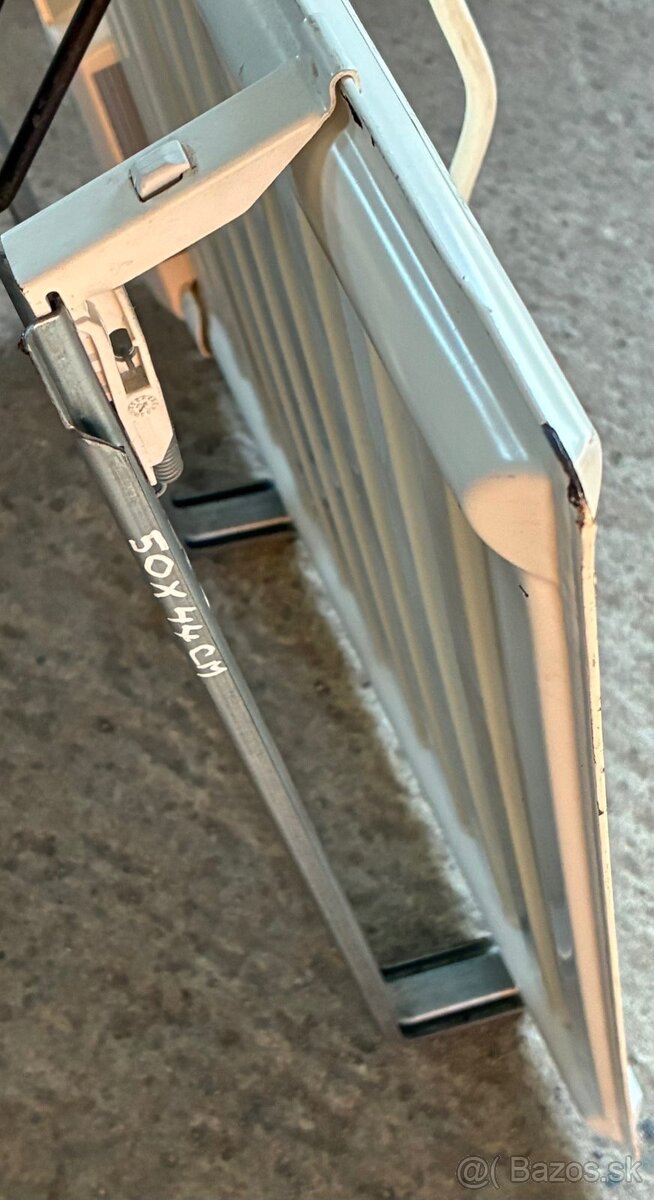Olejový radiátor 300W - 2