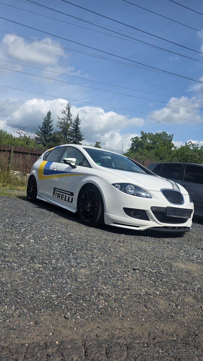SEAT LEON SPORT - 2