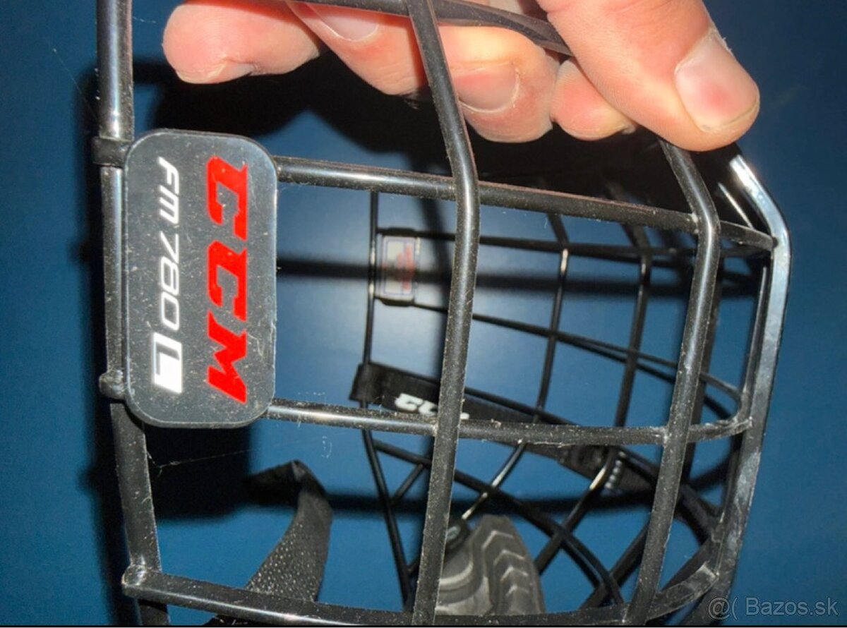 Hokejová mriežka CCM 780 cierna - 2