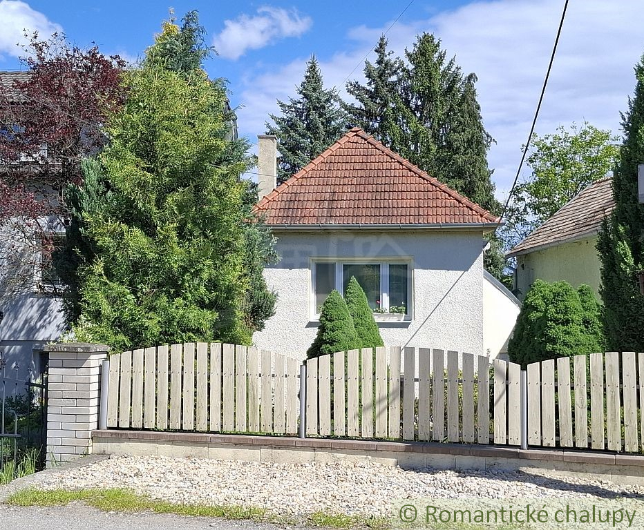 NOVÁ CENA - Útulná chalupa v malebnej dedine blízko priehr - 2