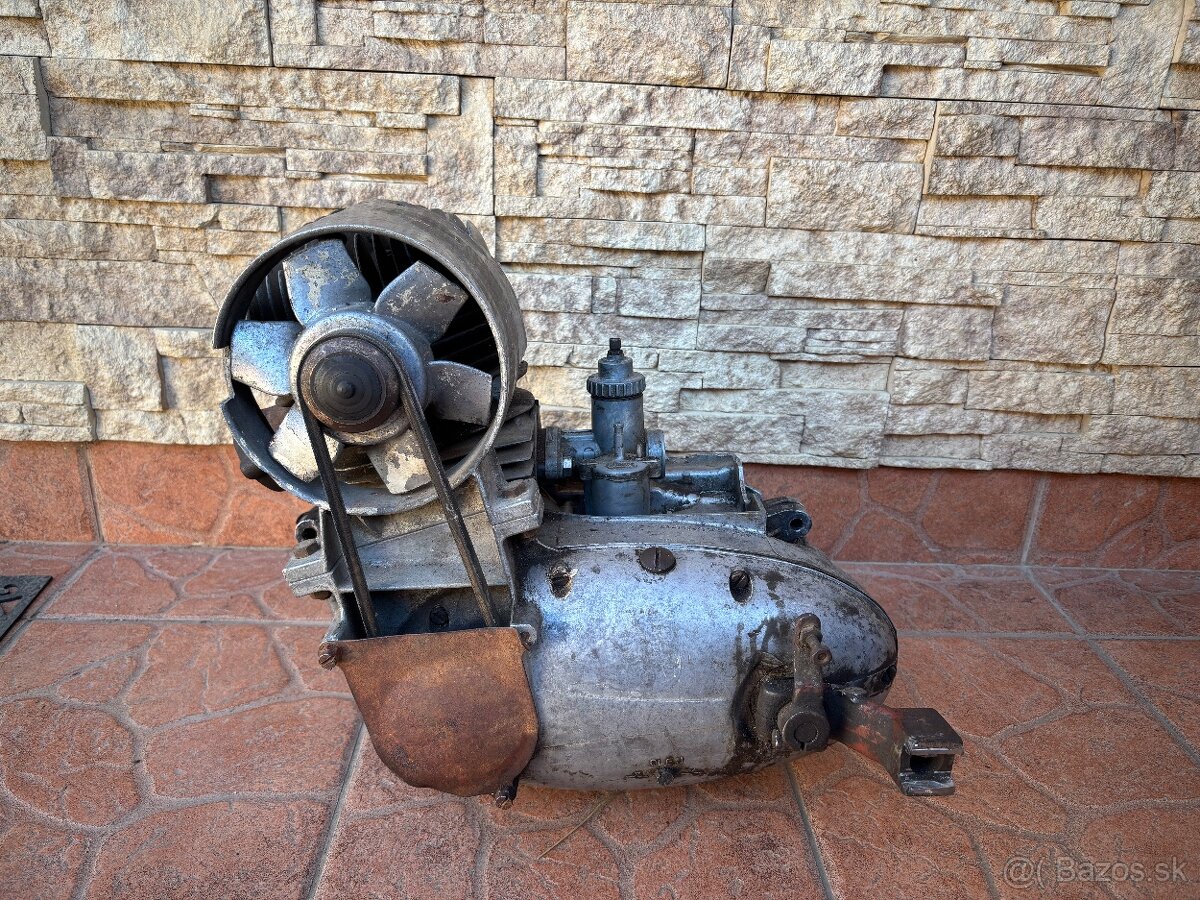 ČZ 175-502 motor - 2