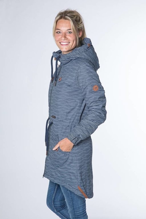 Bunda Alife and Kickin - 2