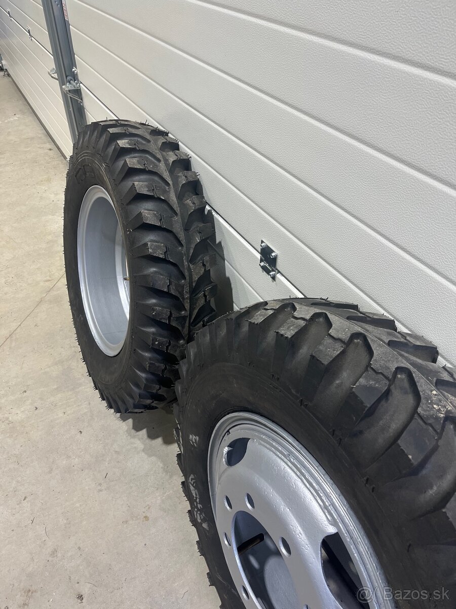 Kolesa Praga PV3S - 2