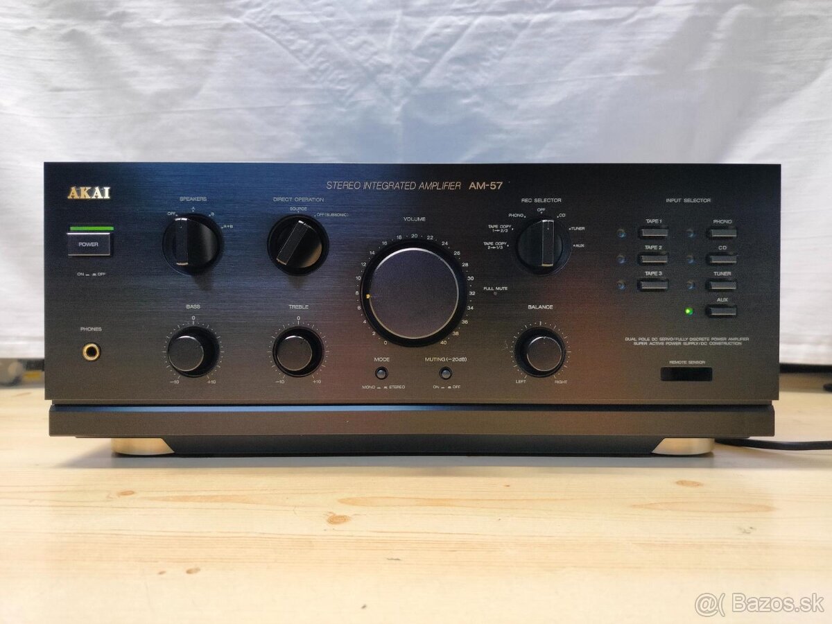 Zosilňovač AKAI AM59 - 2