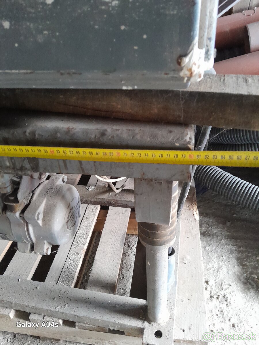 Vibračný stôl na výrobu betónových výrobkov - 2