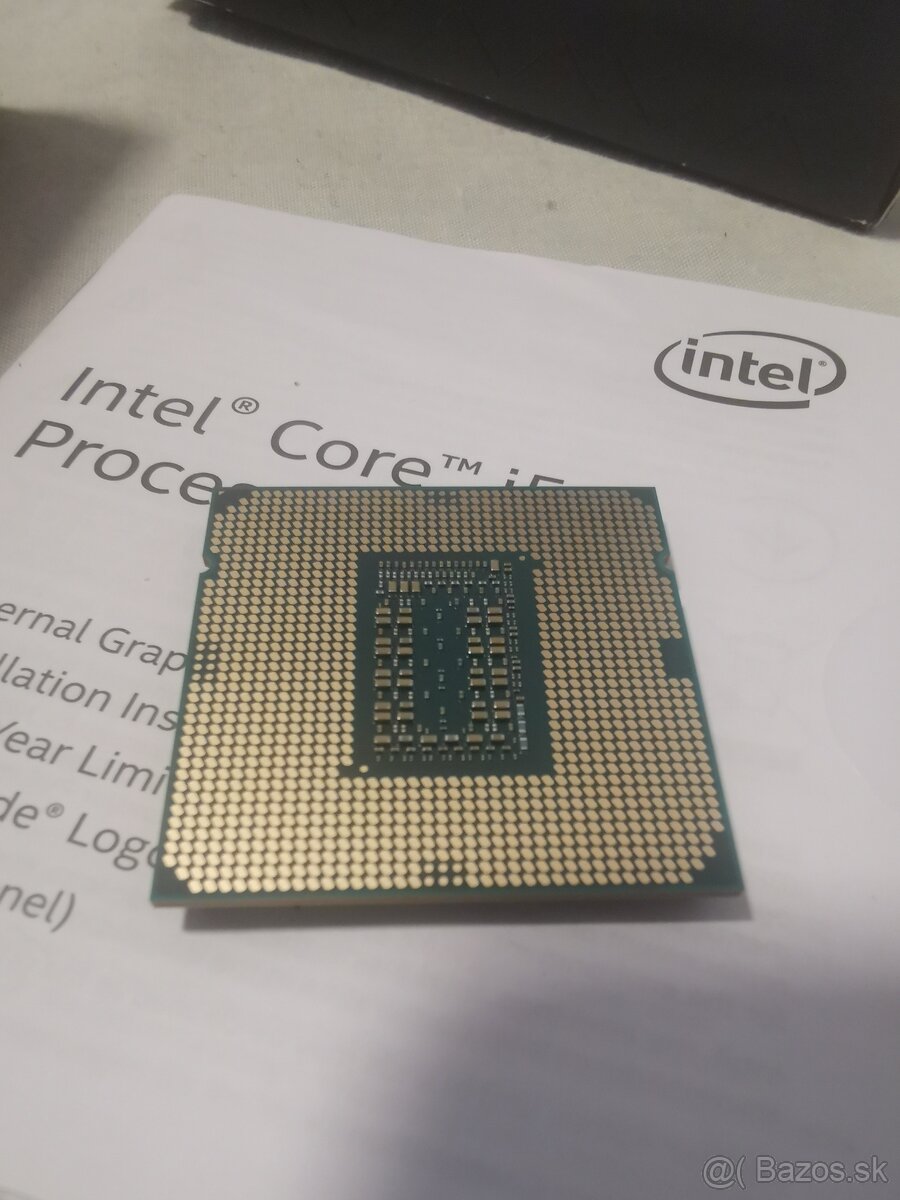 Intel i5 11600 - 2