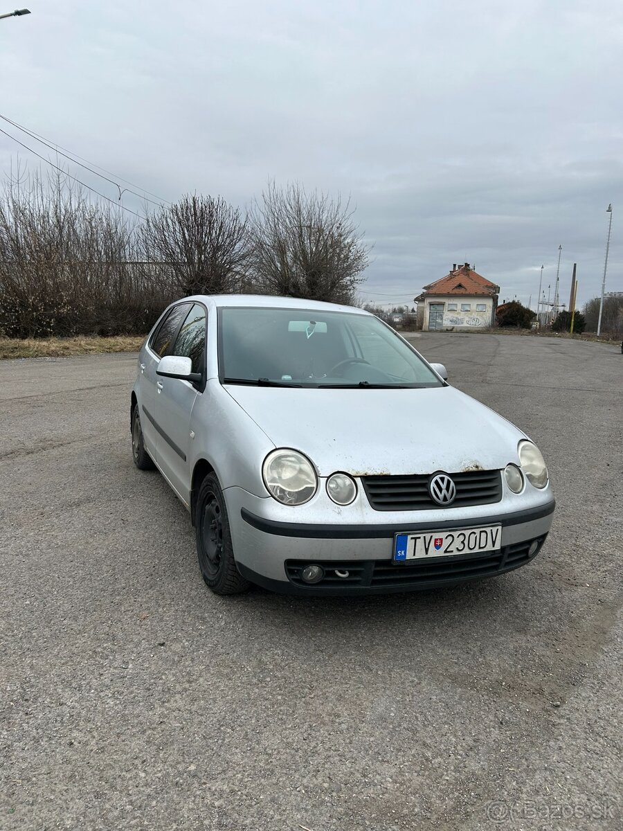 Volkswagen Polo - 2