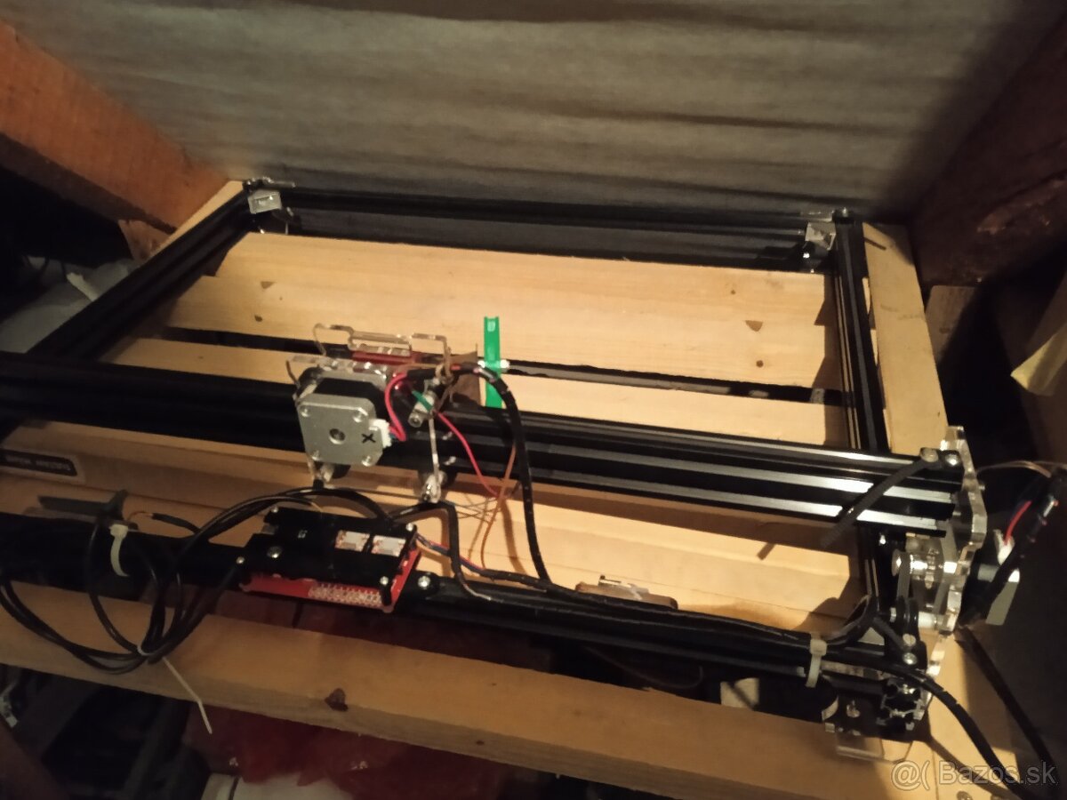 Laser gravýrovač - 2