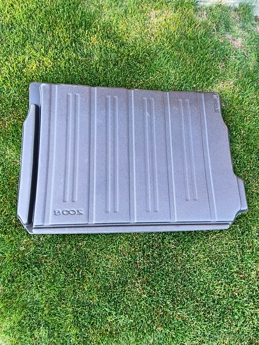 Vanička do kufra auta Peugeot 2008 - 2