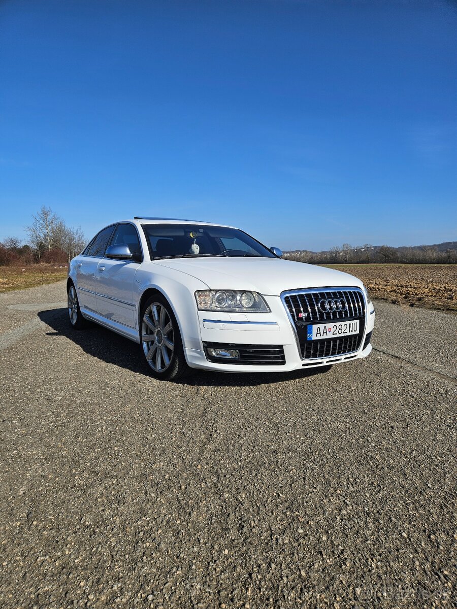 Audi s8 - 2