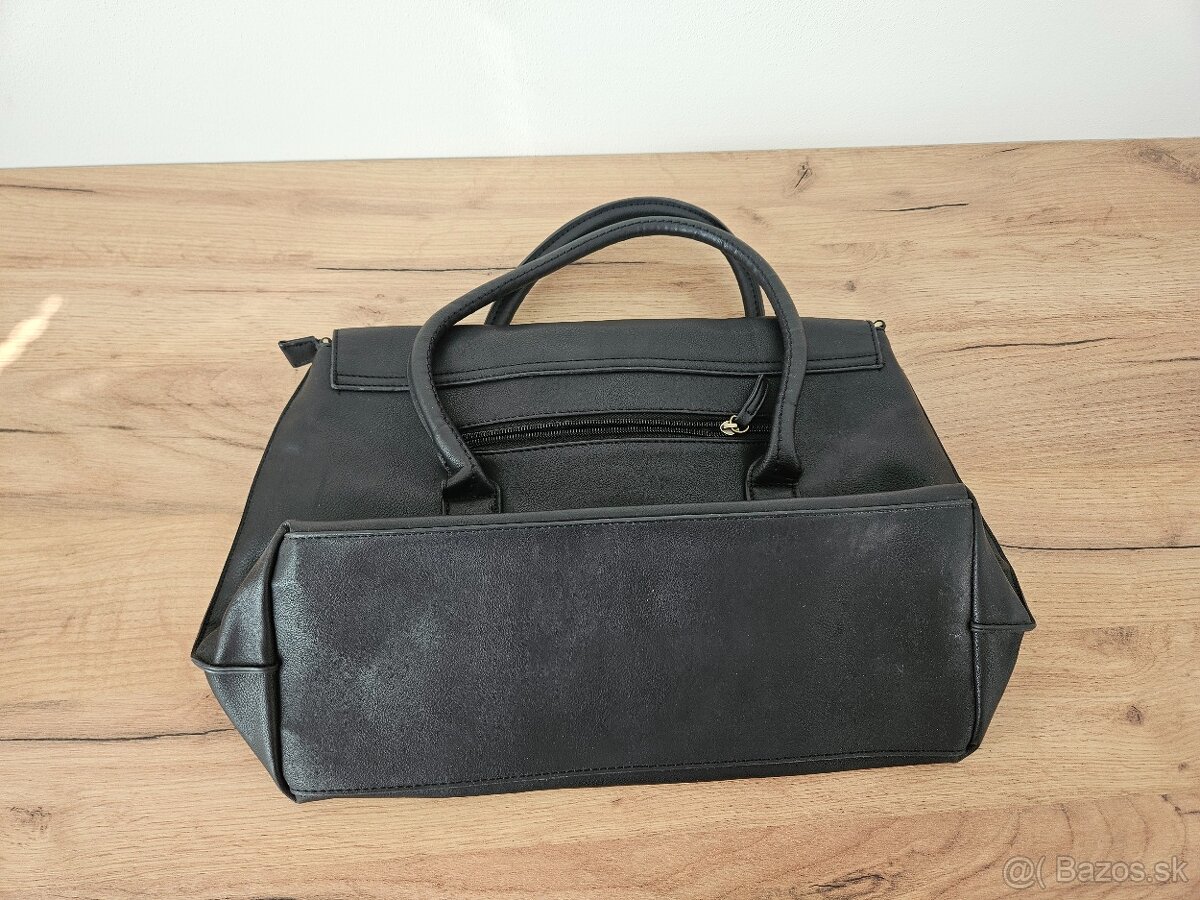 Čierna taska/kabelka - 2