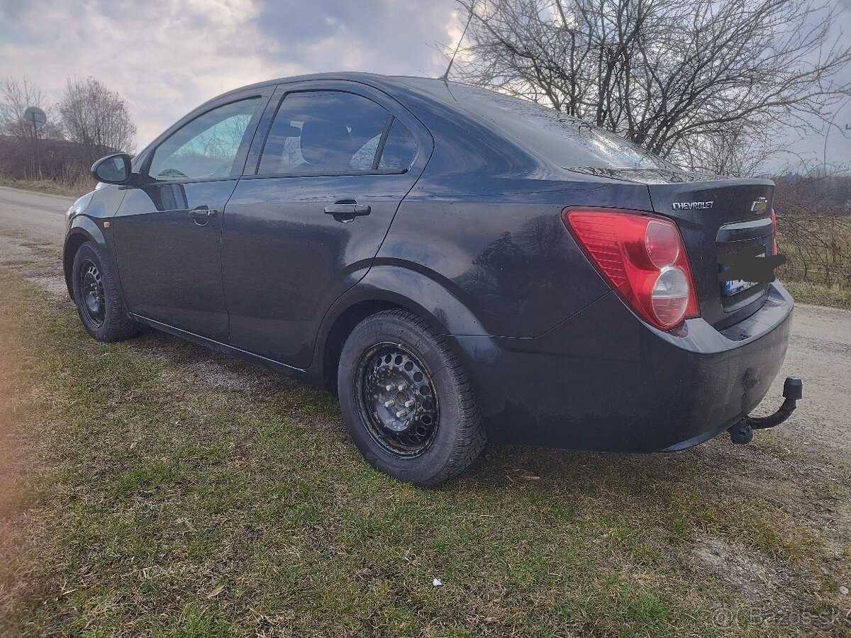 Chevrolet Aveo - 2
