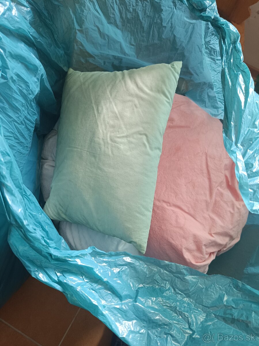 Perie - 2