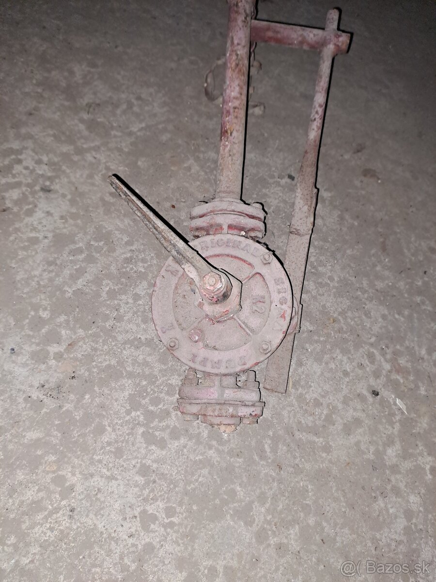 Rucne cerpadlo - 2