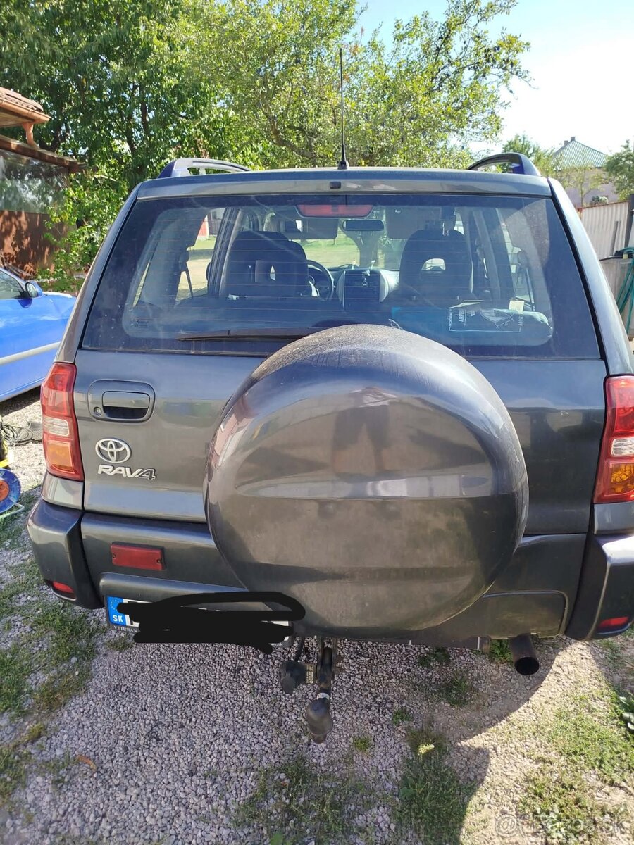 Toyota RAV4 - 2