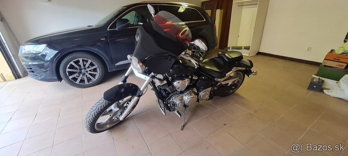 Predam motorku Yamaha 1900 XV RAIDER - 2