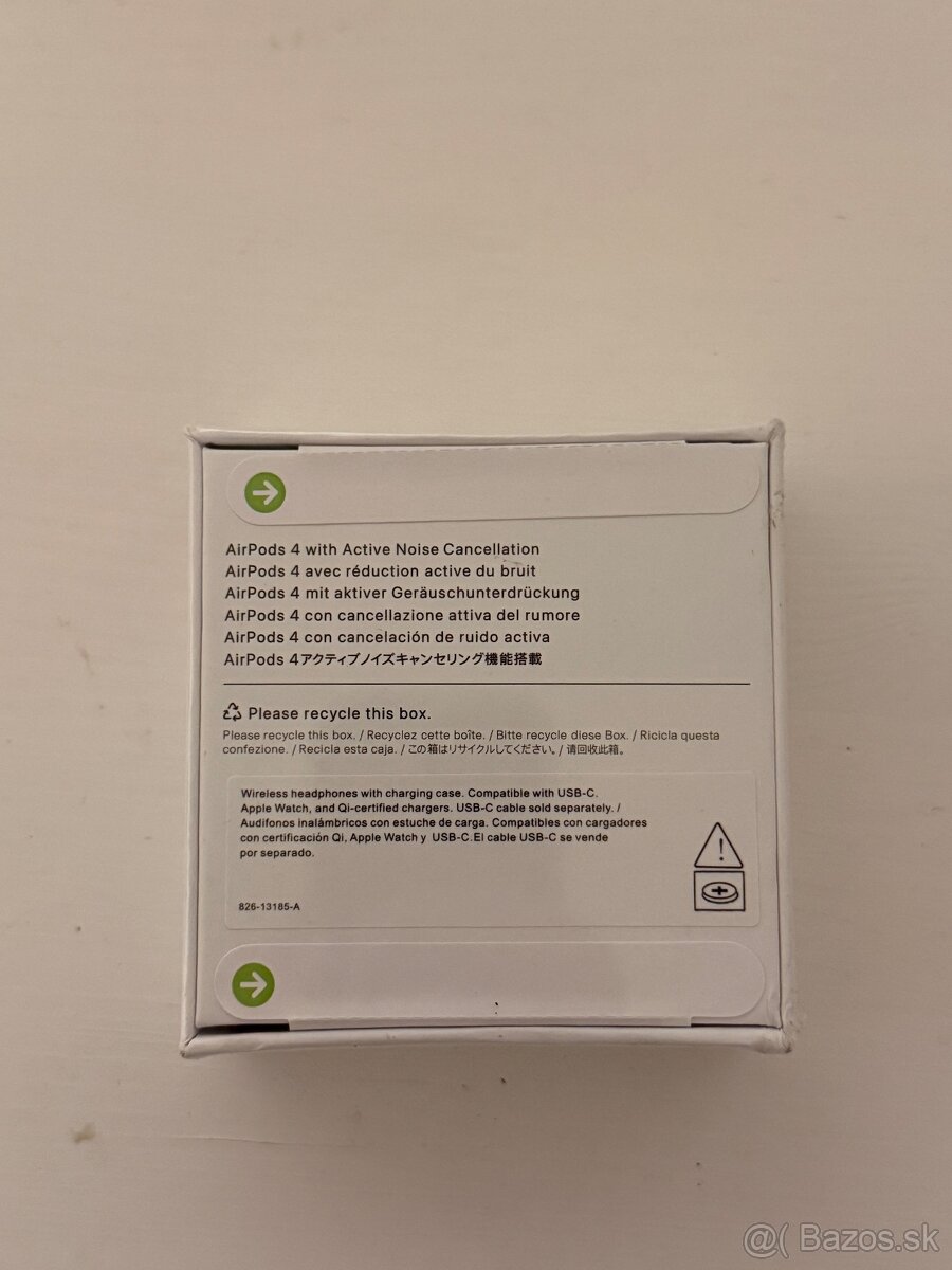 Apple AirPods 4 Active noise cancellation - 2