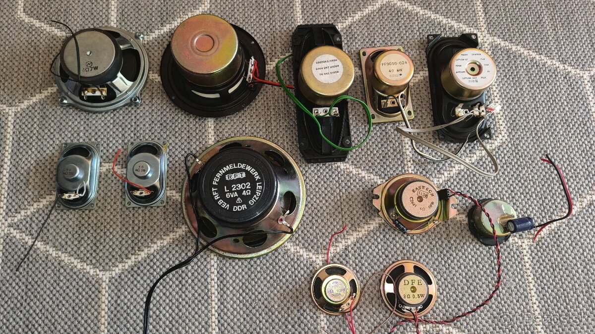 Reproduktory do televízorov a rádií - 2