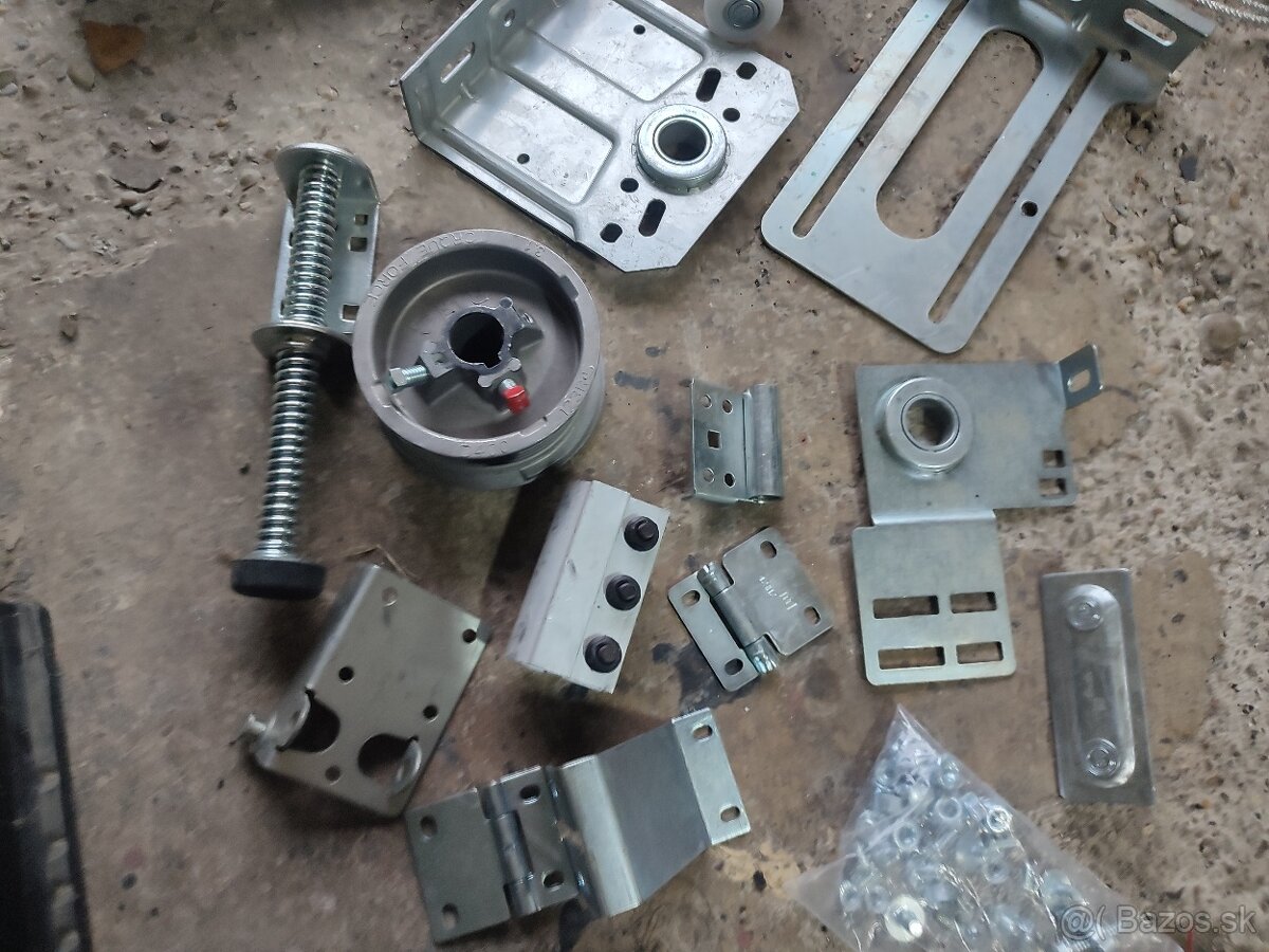 Garazove a priemyselne brany - 2