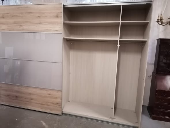 satnikova skrina - 2