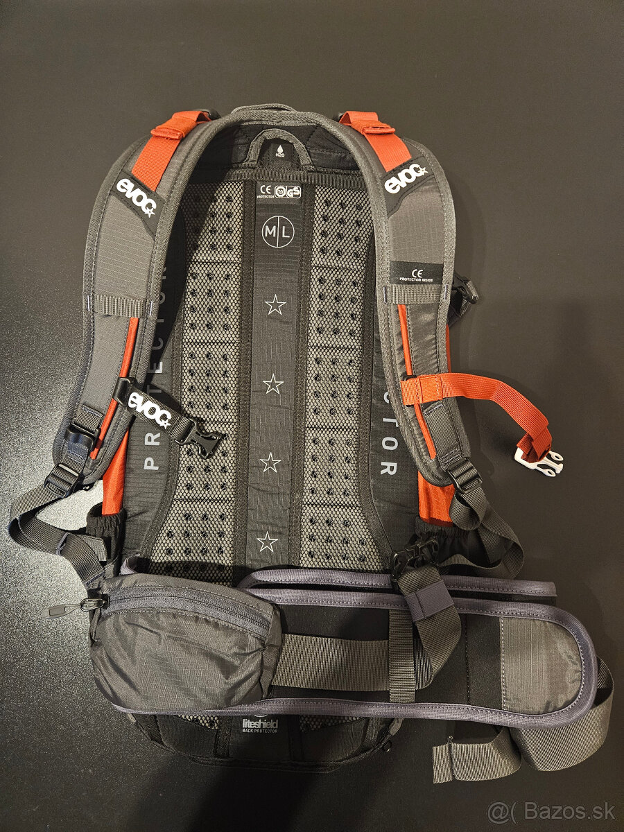 Batoh Evoc FR Enduro 16 M/L - 2