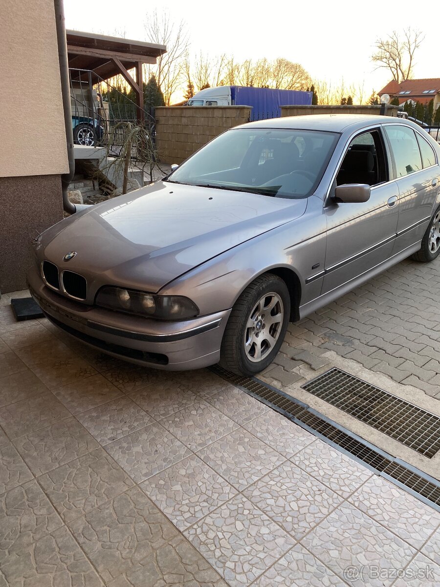Bmw e39. - 2