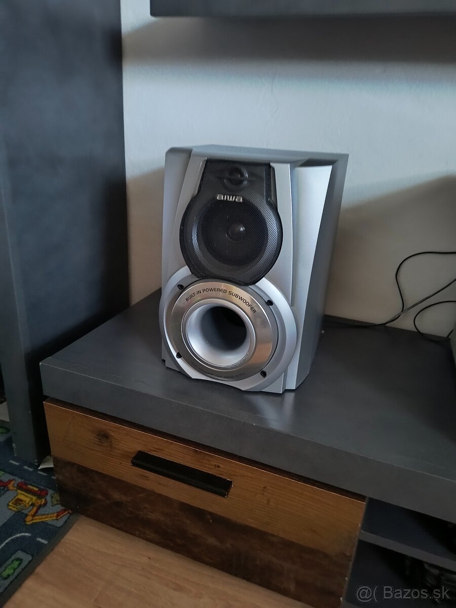 Predám Aiwa veža - 2