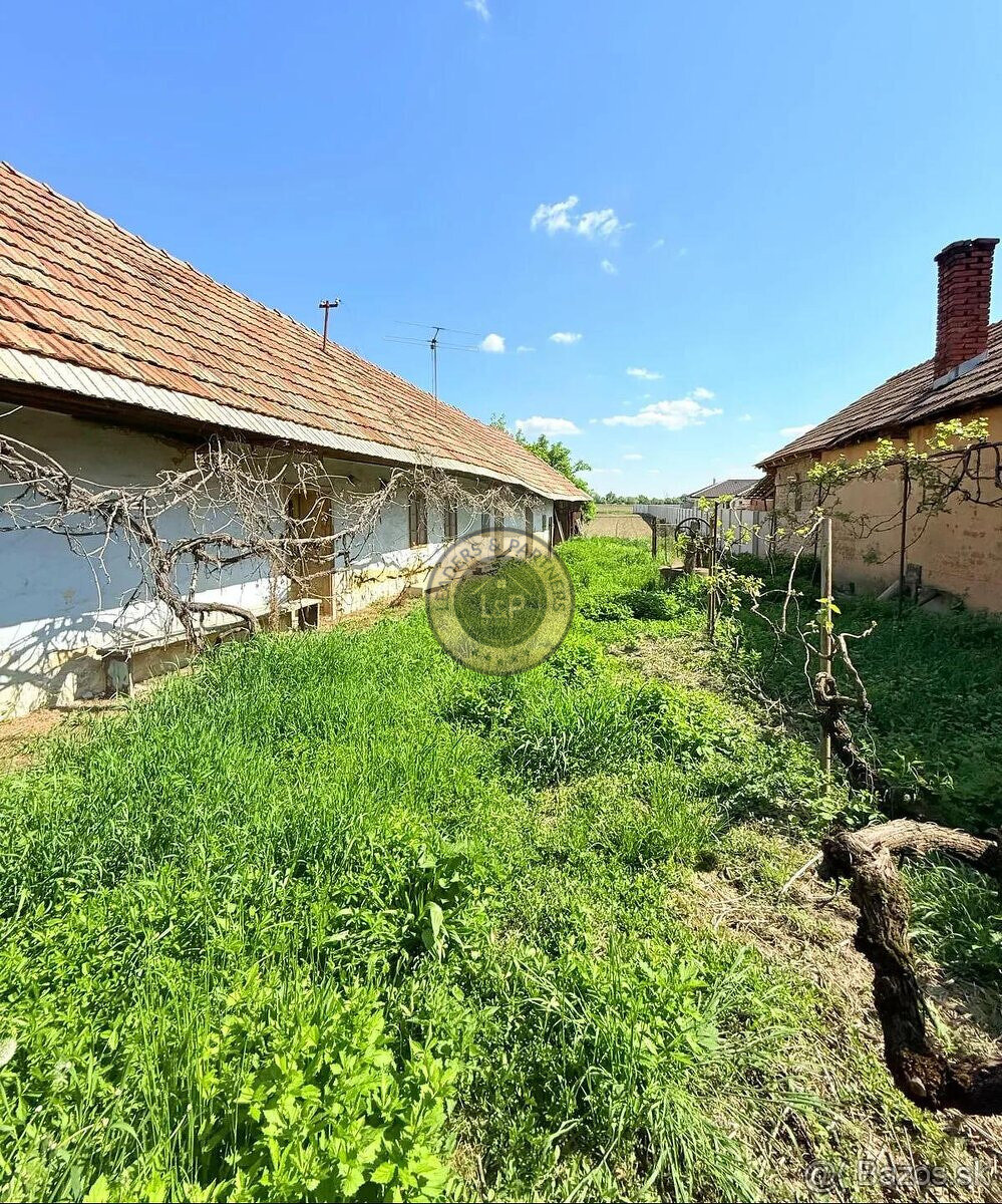 Pozemok na výstavbu domu, Malé Zálužie, IS pred pozemkomMalé - 2