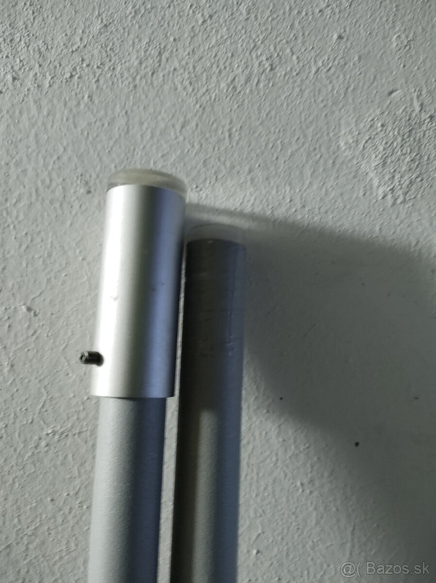 (09) Garniže, konzoly, krúžky na závesy, úchytky - 2