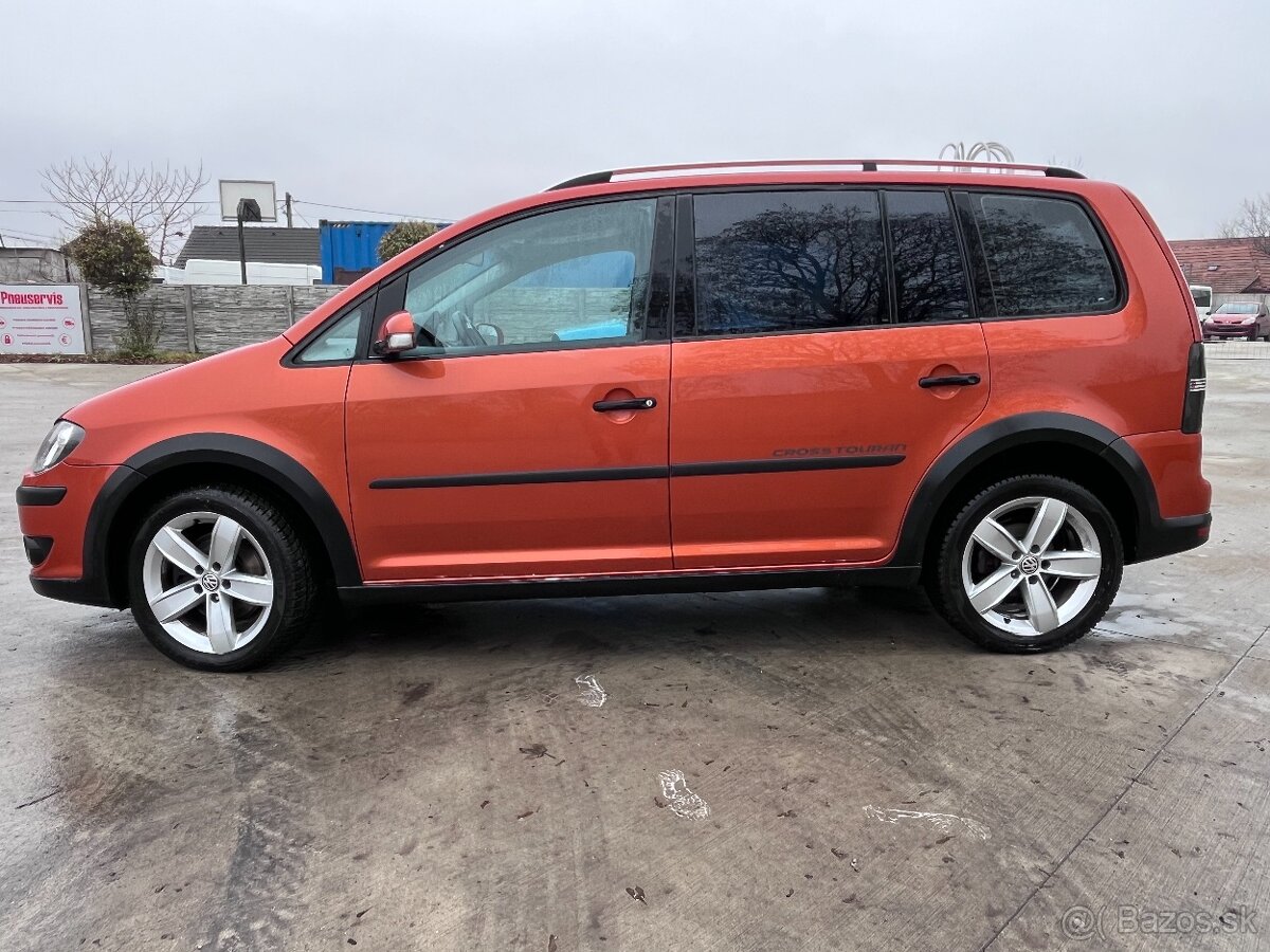 VW Cross Touran 2.0 TDI 170 PS , 6 st. manuál – 2008 - 2