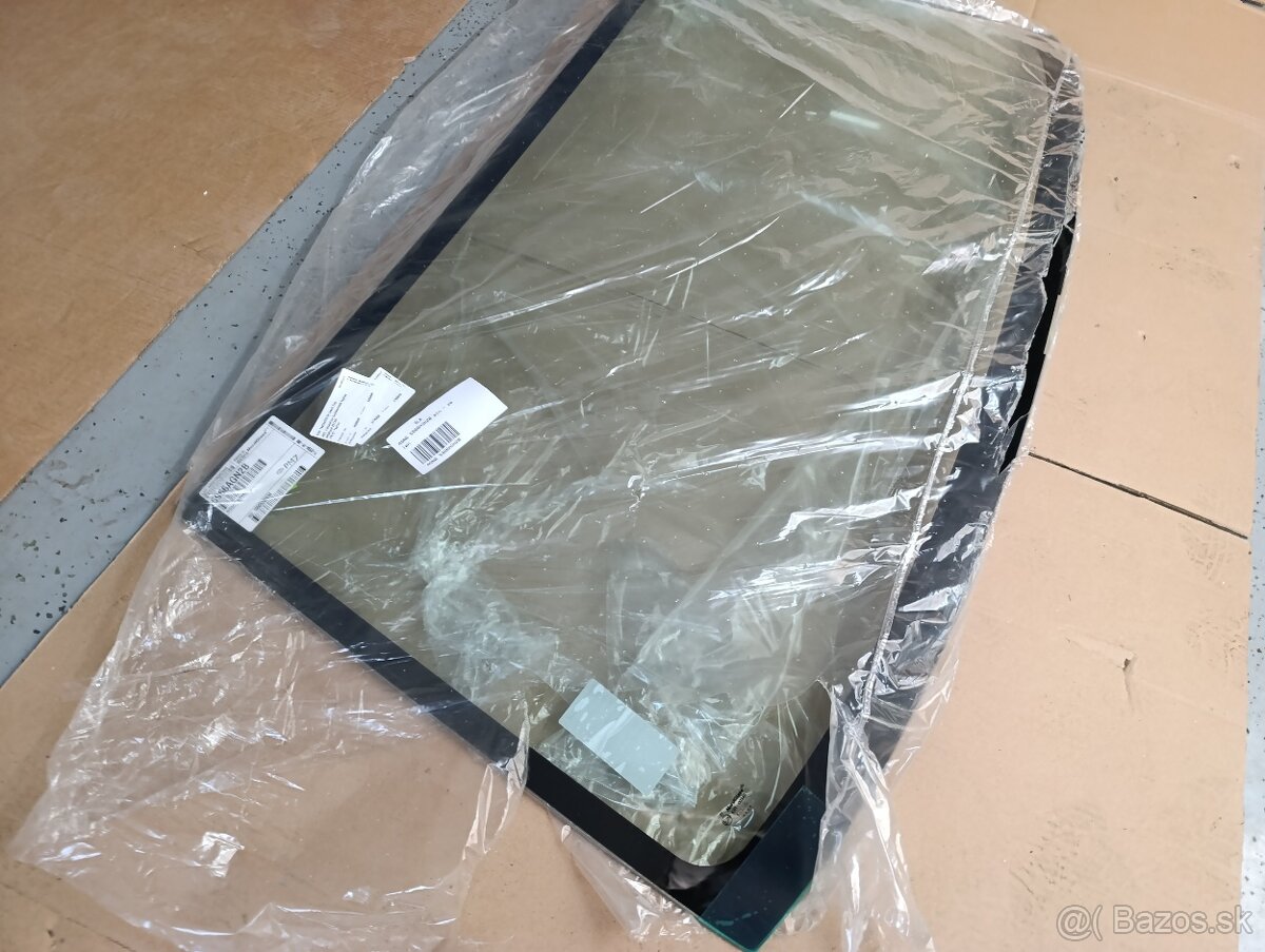 Čelné sklo Nissan Navara 2T, Terrano - 2