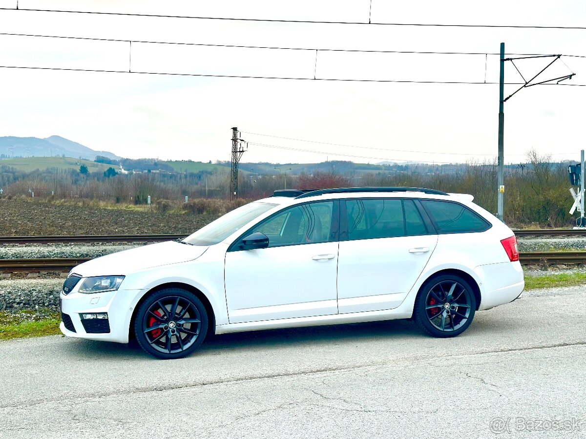 Škoda Octavia RS 2,0TSI DSG pano - 2