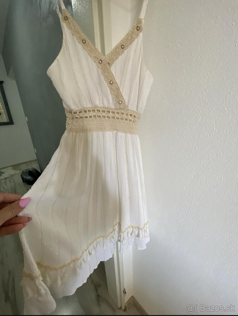 Krásne šaty veľ 134 - 2