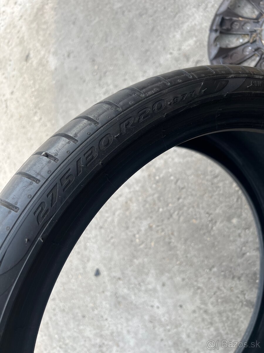 275/30 r20 Pirelli - 2