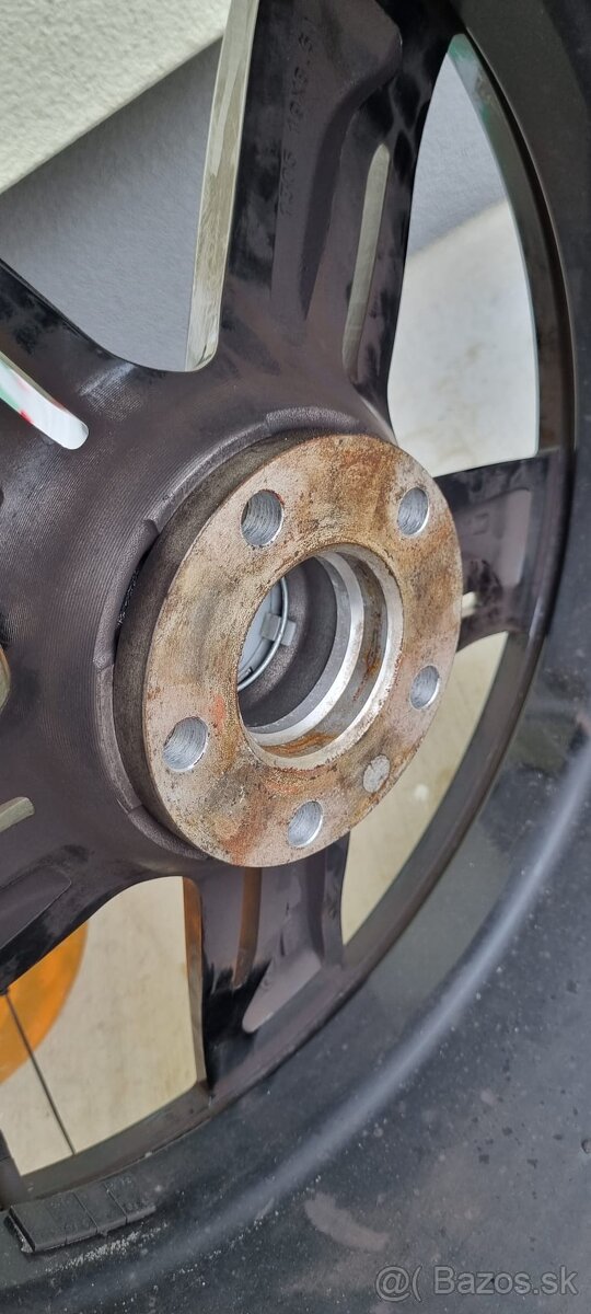 255/35 R19, 8,5Jx19 ET42. - 2