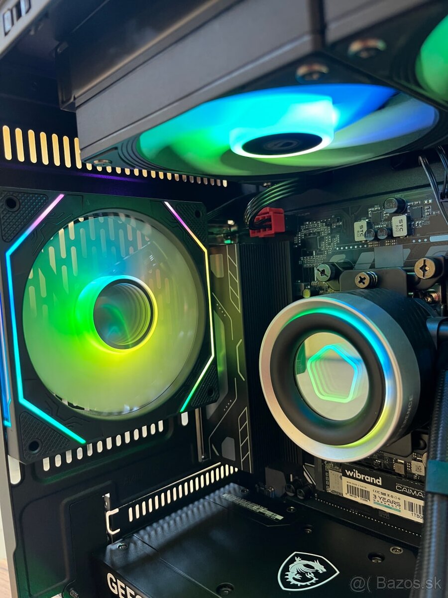 Strong QUBE RTX 5070 / Ryzen 5 / 32 ГБ DDR5 - 2