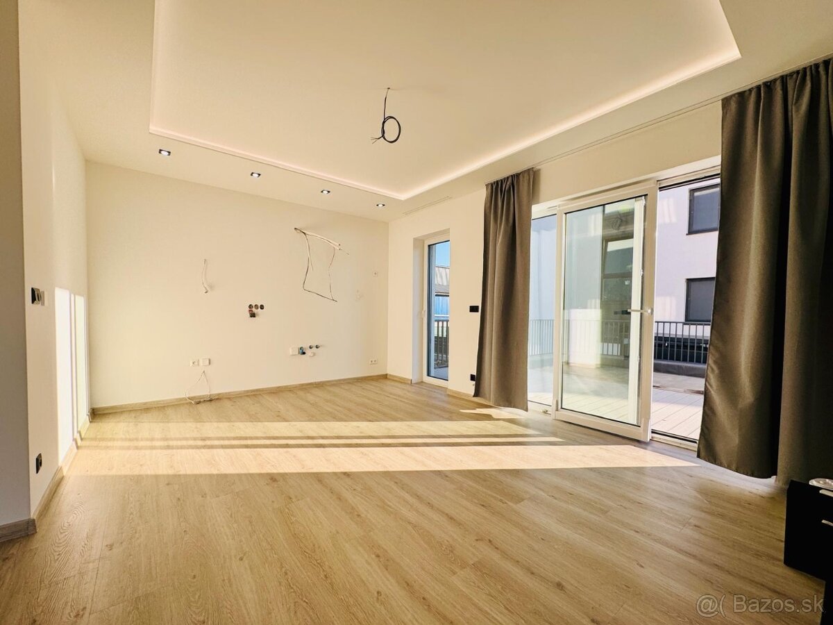 Na predaj moderný 3i byt s veľkou záhradou v novostavbe, BJ - 2