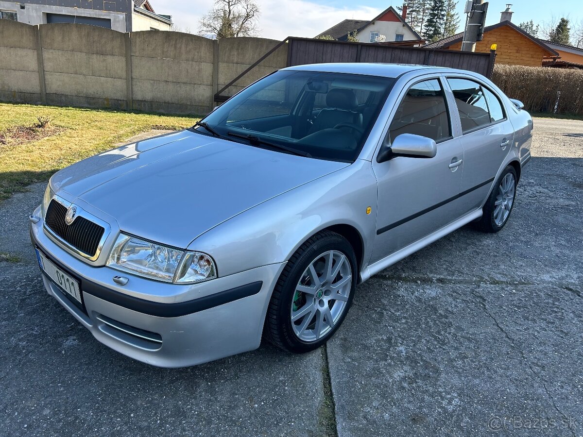 Škoda Octavia 1,8 Turbo RS 132 kW - 2