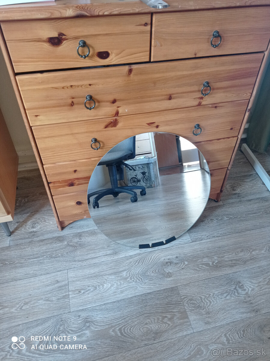 Predám zánovné zrkadlo - 2