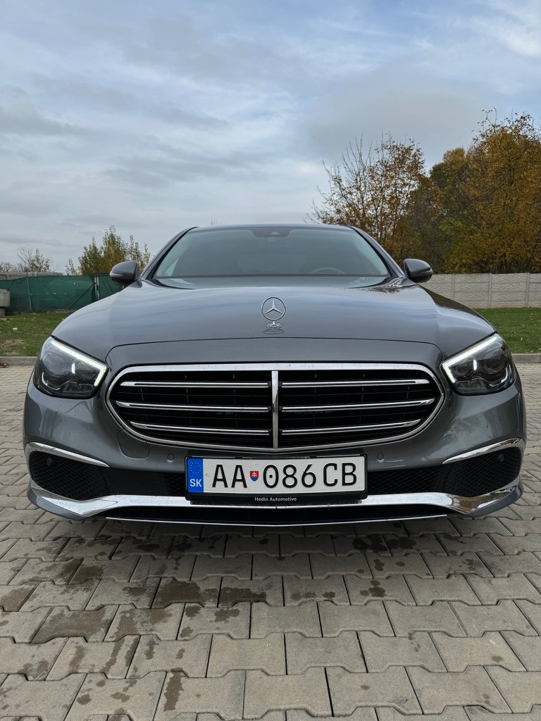 Mercedes-Benz E trieda 200 - 2