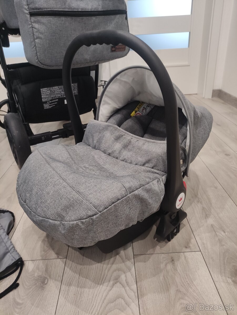 3-kombinovaný kočík - 2