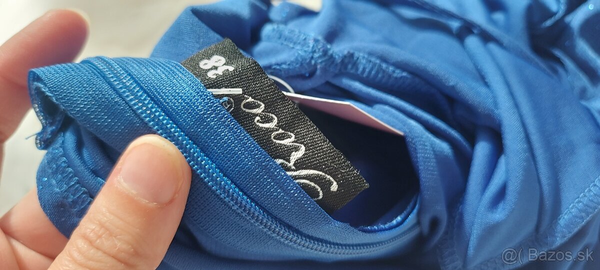 Dlhé trblietavé šaty - 2