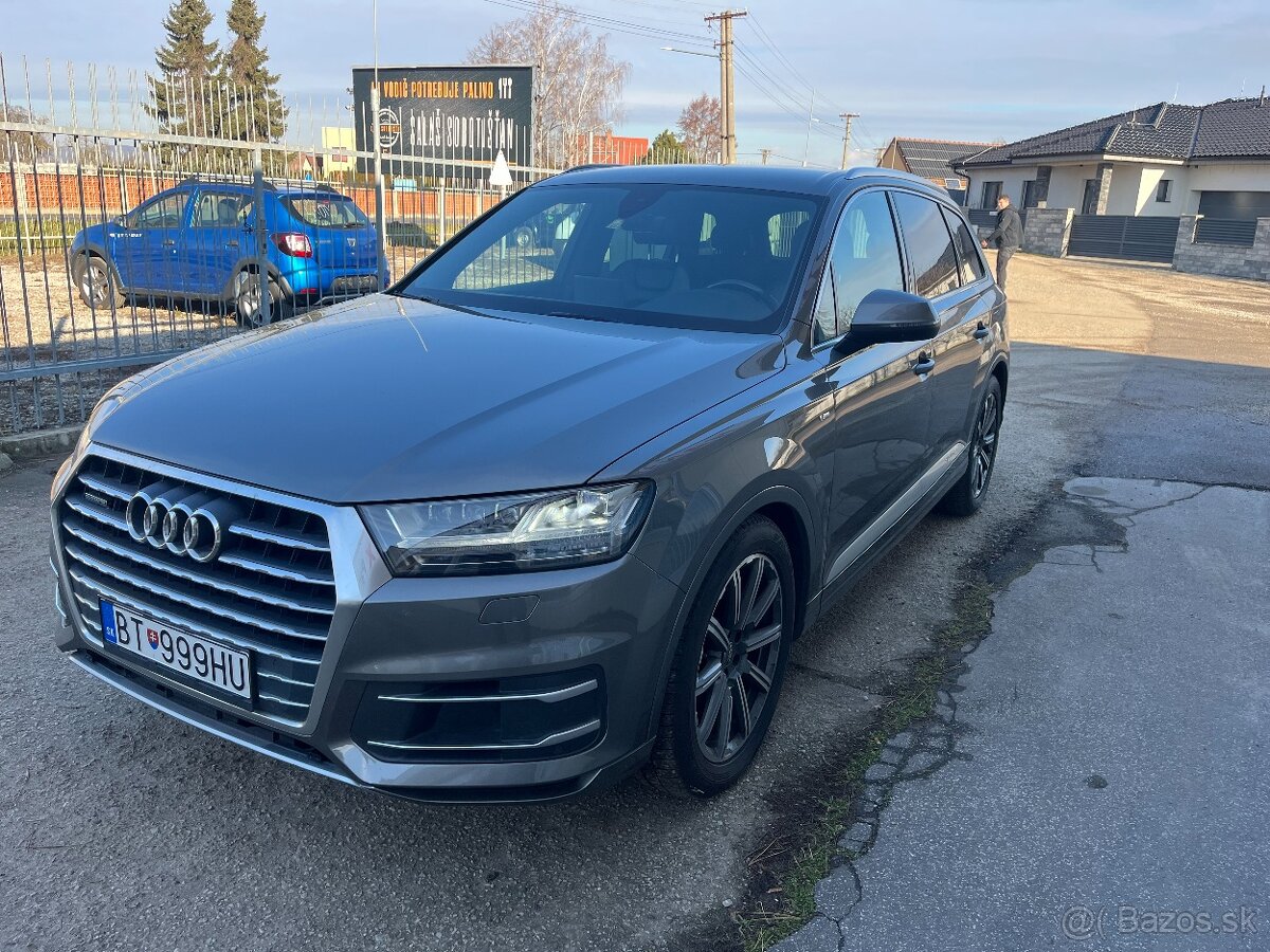 Audi Q7 3,0 TDi S-line Quattro - 2