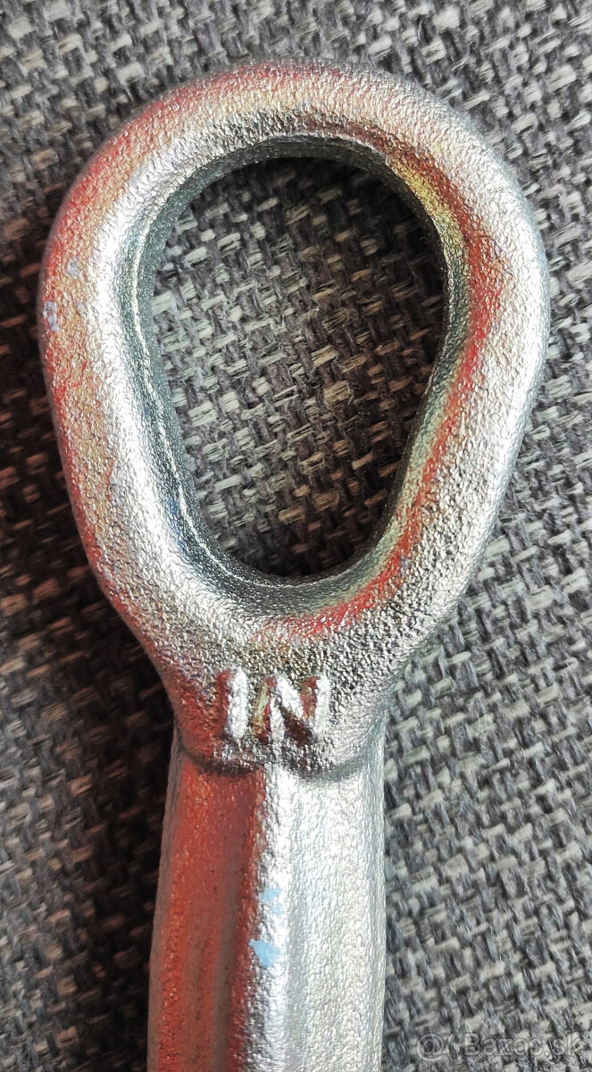 ťažné oko na BMW - 2