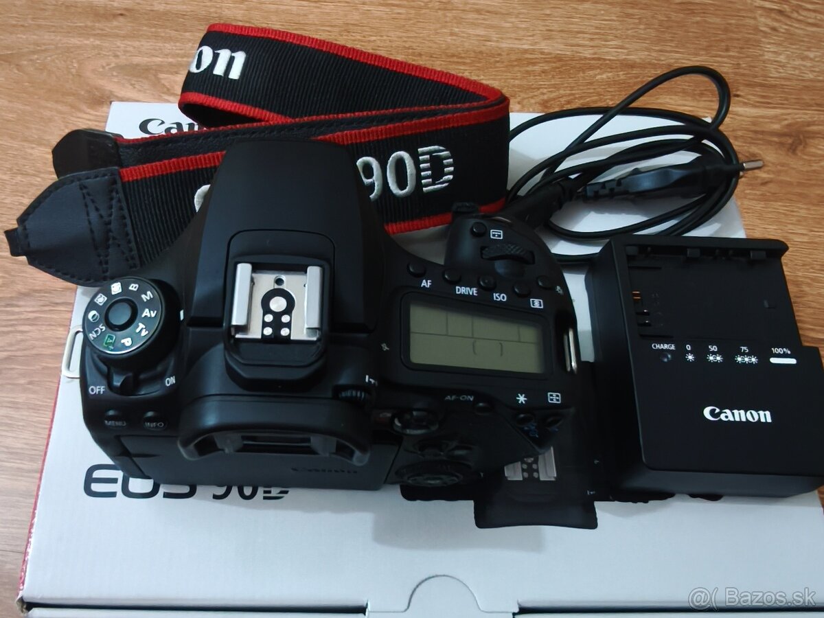 Canon EOS 90D - 2